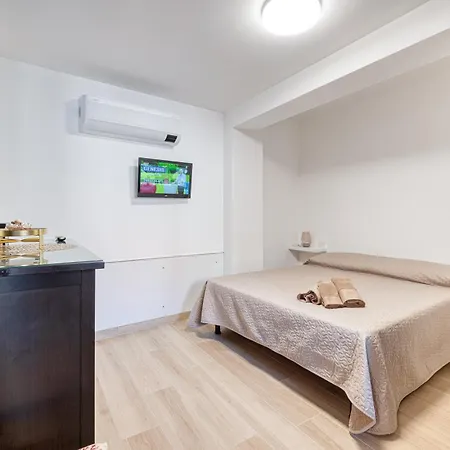 Merlo Apartments - Happy Rentals Ceriale Exterior foto
