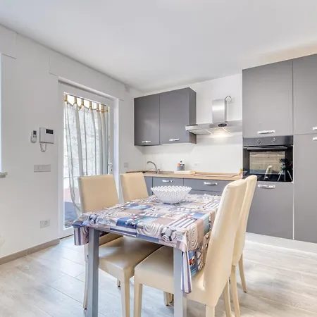 Merlo Apartments - Happy Rentals Ceriale Exterior foto