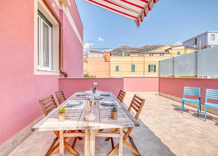 Merlo Apartments - Happy Rentals